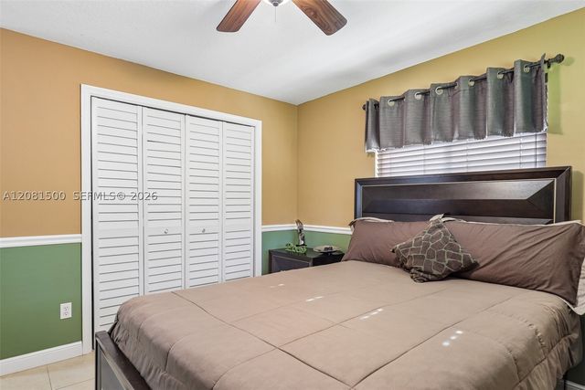 8835 NW 27th St, Coral Springs, FL 33065