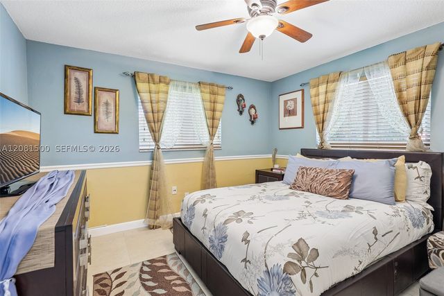 8835 NW 27th St, Coral Springs, FL 33065
