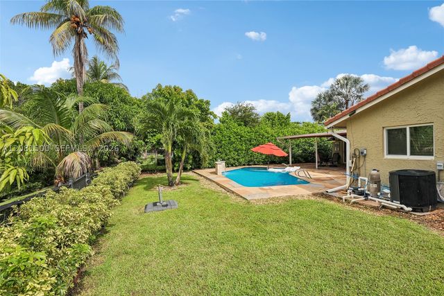 8835 NW 27th St, Coral Springs, FL 33065