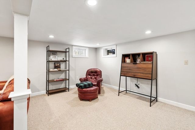 21 Marcia Rd, Wilmington, MA 01887