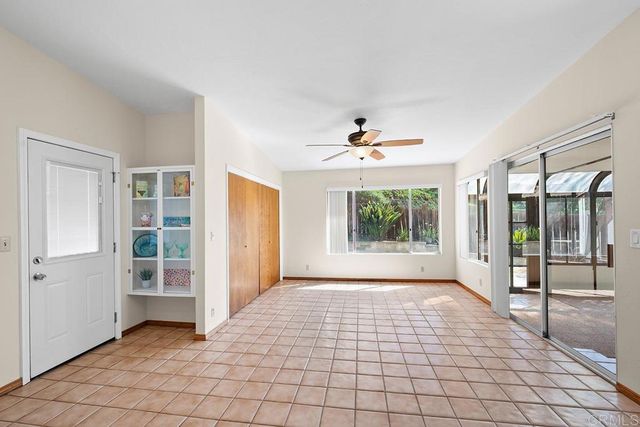 1071 Washington Heights Place, El Cajon, CA 92019