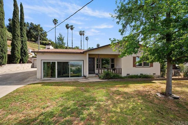 1071 Washington Heights Place, El Cajon, CA 92019