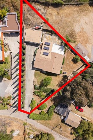 1071 Washington Heights Place, El Cajon, CA 92019