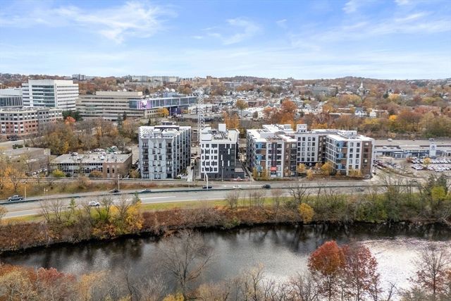 40 Soldiers Field Place 302, Boston, MA 02135