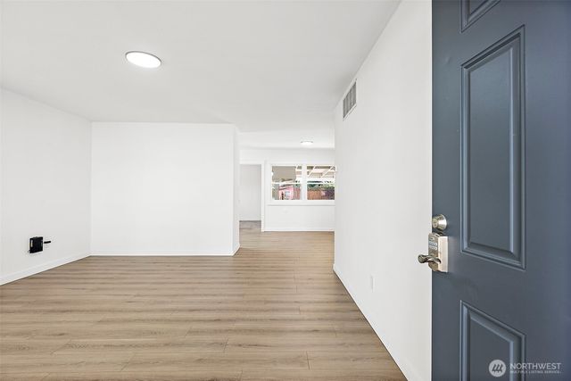 912 E 51st Street, Tacoma, WA 98404