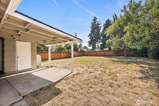 912 E 51st Street, Tacoma, WA 98404