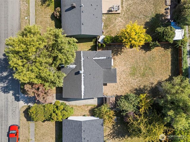 912 E 51st Street, Tacoma, WA 98404