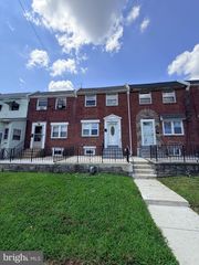 916 BUTLER ST, Chester, PA 19013