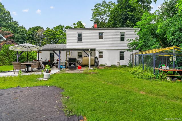 206 Lafayette Avenue, Cortlandt Manor, NY 10567