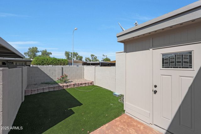 8238 E KEIM Drive, Scottsdale, AZ 85250