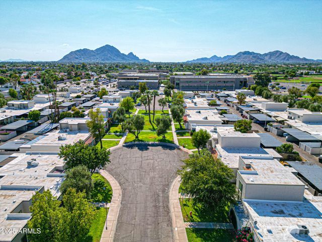 8238 E KEIM Drive, Scottsdale, AZ 85250
