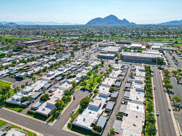 8238 E KEIM Drive, Scottsdale, AZ 85250
