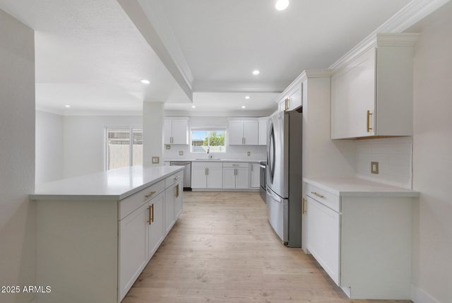 8238 E KEIM Drive, Scottsdale, AZ 85250