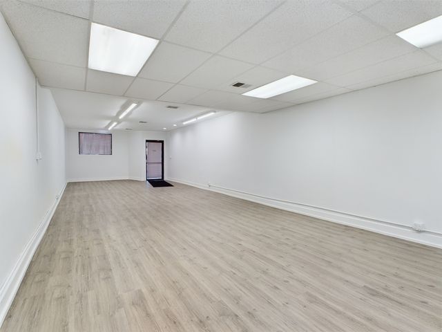 5419 W Madison Street, Chicago, IL 60644