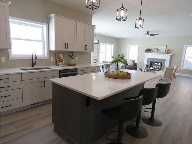 281 Collamer Rd, Parma, NY 14468