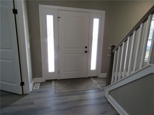 281 Collamer Rd, Parma, NY 14468