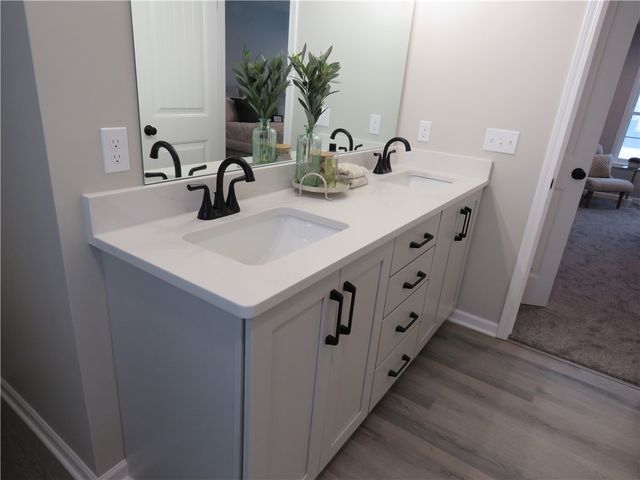 281 Collamer Rd, Parma, NY 14468