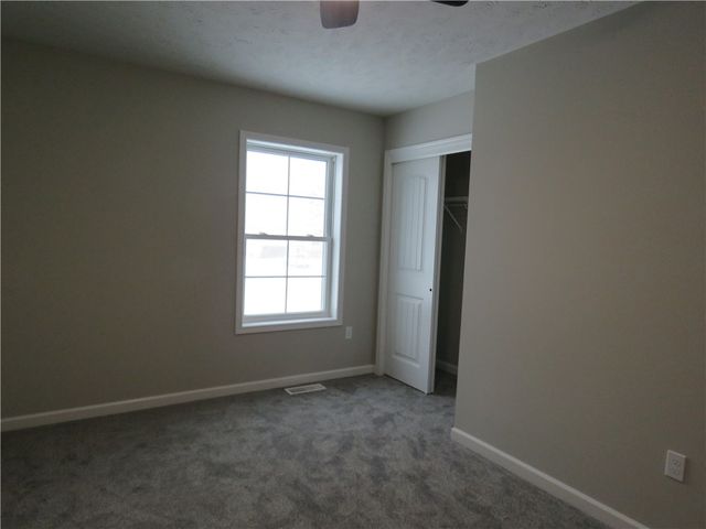 281 Collamer Rd, Parma, NY 14468