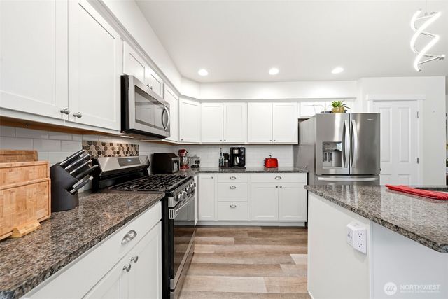 613 Stacey Place, Sedro Woolley, WA 98284