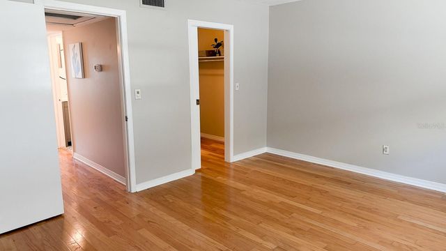 6919 PLACE DE LA PAIX 6919, St Petersburg, FL 33707