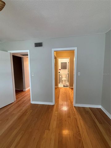 6919 PLACE DE LA PAIX 6919, St Petersburg, FL 33707