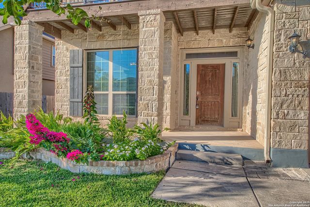 549 SADDLE VIS, Cibolo, TX 78108