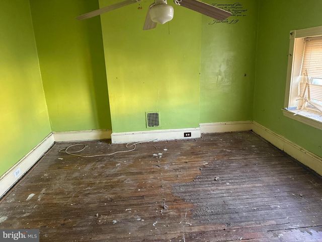 32 POMONA, Philadelphia, PA 19144