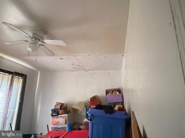 32 POMONA, Philadelphia, PA 19144