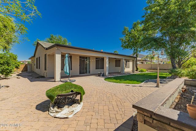 3293 E CANYON Way, Chandler, AZ 85249