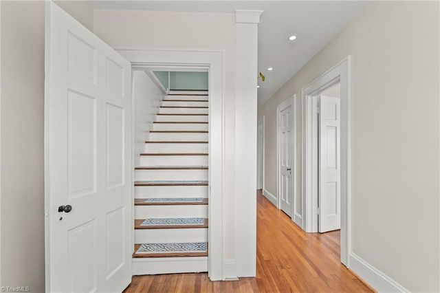 1106 A West End Boulevard, Winston-salem, NC 27101