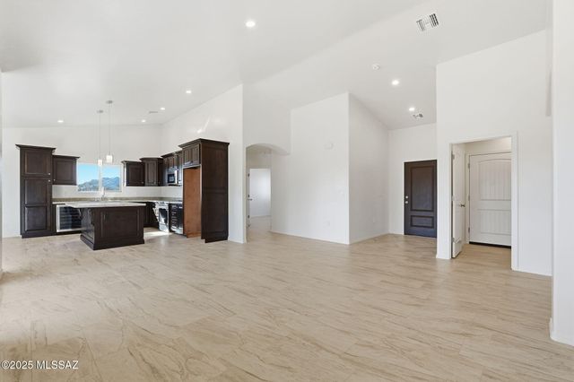 123 Avenida Pastor, Rio Rico, AZ 85648