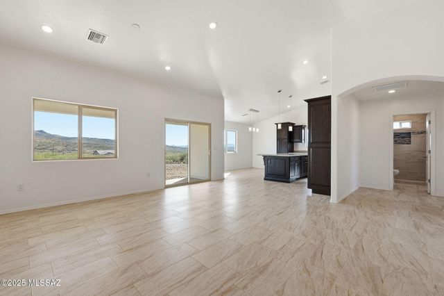 123 Avenida Pastor, Rio Rico, AZ 85648