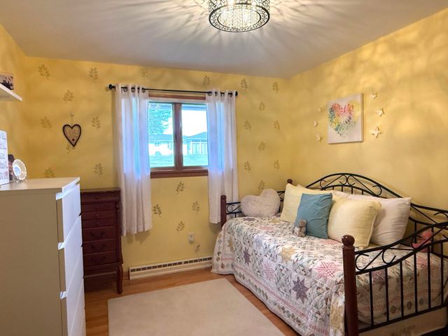 1240 GREENFIELD Drive, Erie, PA 16509