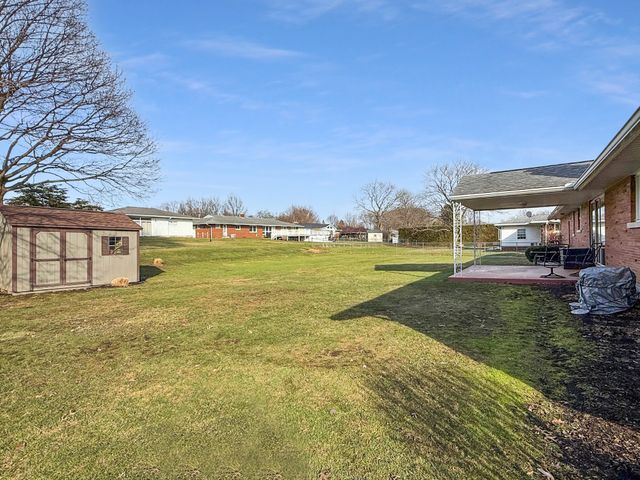 1240 GREENFIELD Drive, Erie, PA 16509