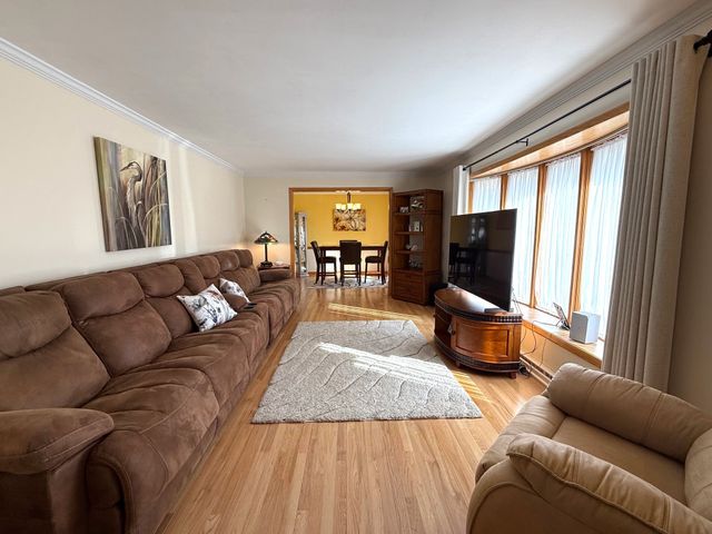 1240 GREENFIELD Drive, Erie, PA 16509