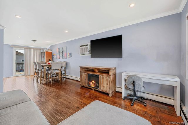79 Jefferson Street, Freeport, NY 11520