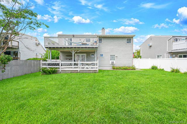 79 Jefferson Street, Freeport, NY 11520