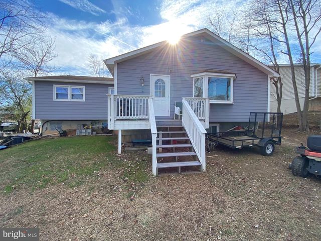 4812 KENTBURY CT, Woodbridge, VA 22193