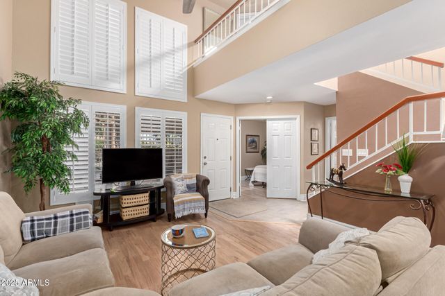 15421 N CENTRAL Avenue, Phoenix, AZ 85022