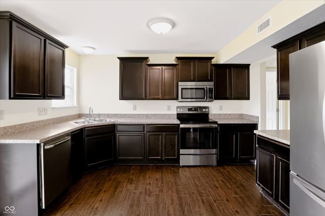 1617 Maplewood Lane, Pendleton, IN 46064