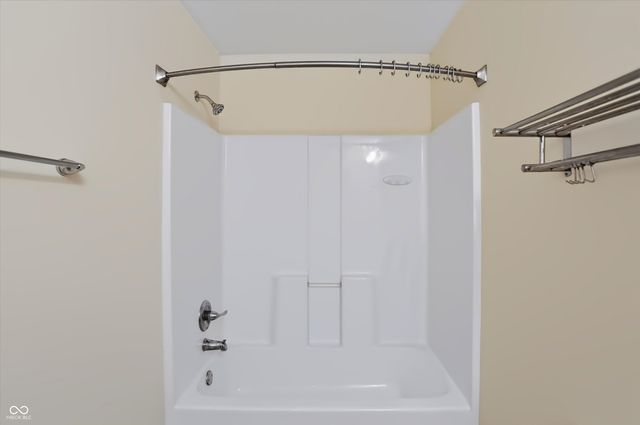 1617 Maplewood Lane, Pendleton, IN 46064