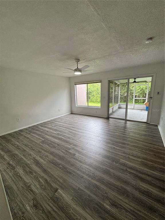 Image 10 of property listing at 1135 MADEIRA KEY WAY, Orlando, FL 32824