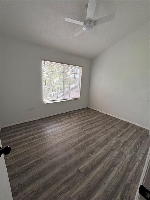 Image 20 of property listing at 1135 MADEIRA KEY WAY, Orlando, FL 32824