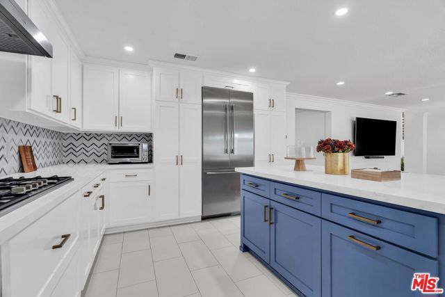 3225 Futura, Thousand Oaks, CA 91362