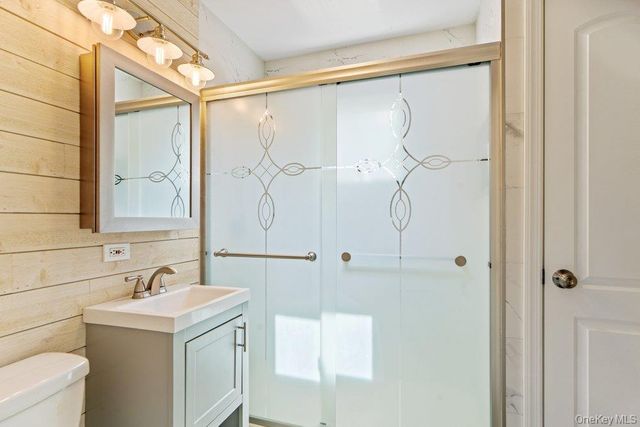 80 Cherubina Lane, North Babylon, NY 11703