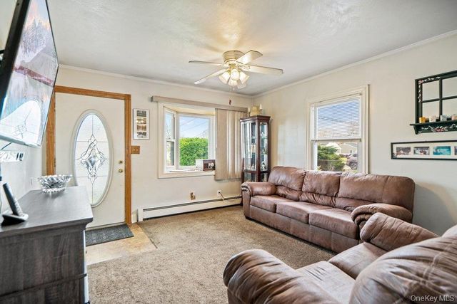 80 Cherubina Lane, North Babylon, NY 11703