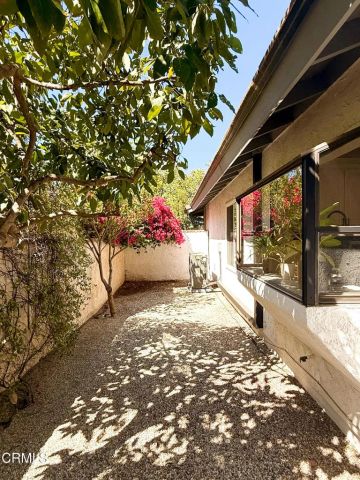 3184 Casino Drive, Thousand Oaks, CA 91362