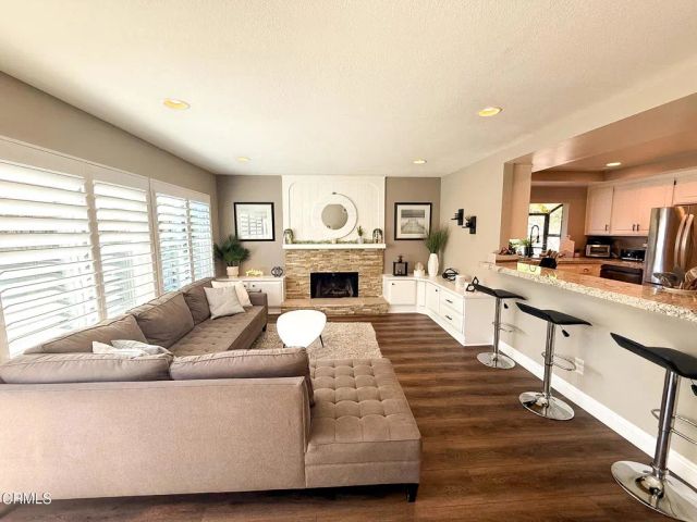 3184 Casino Drive, Thousand Oaks, CA 91362