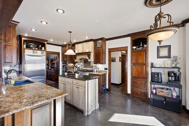 419 Oakland Road, Atkins, AR 72823