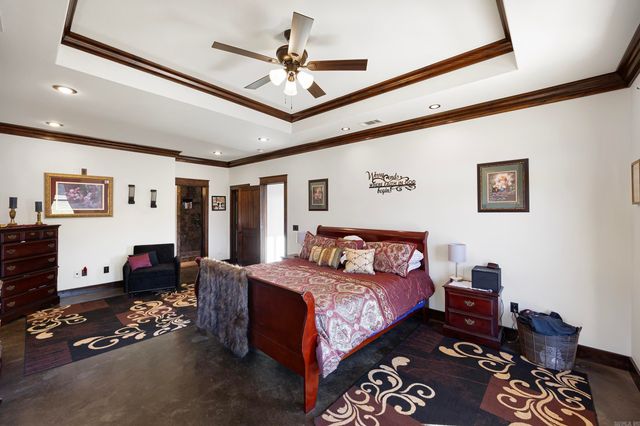 419 Oakland Road, Atkins, AR 72823